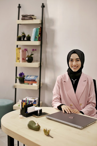 Ayşen Yıldız logo