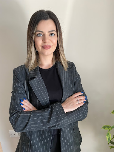 Beste Ergün Özel logo