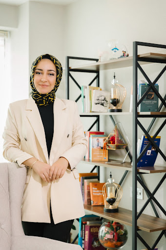  Elif Nur Demirel logo