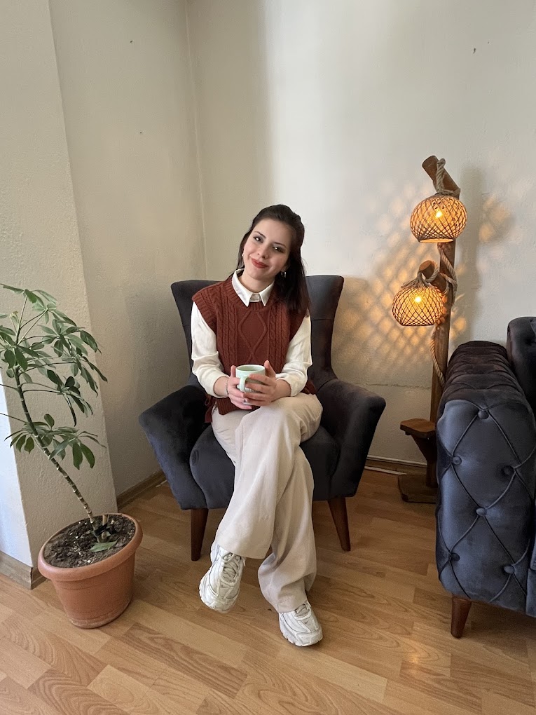 Selin Sevil Hakkında Bilgi